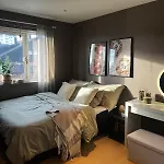 Вилла Beautiful With Free Private Parking Саннес