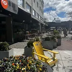 Beautiful With Free Private Parking * Саннес