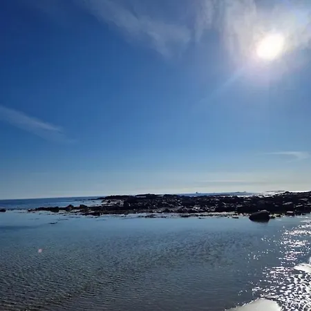 Villa Beautiful With Free Private Parking