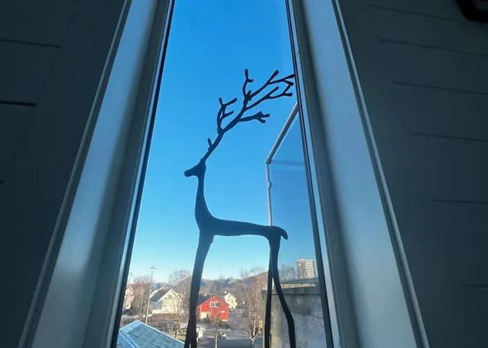 Beautiful With Free Private Parking Villa *